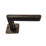 Pure deurkrukken ph1920 op vierkant rozet, Dark Bronze