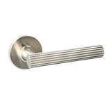 Quincalux Royal deurklinken L-model op rond rozet