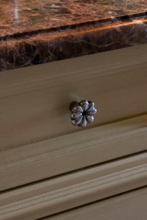 Giara-meubelknop-PoFL-33-bloem-33-mm-verouderd-ijzer