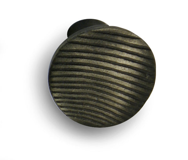 Giara-meubelknop-C61-rond-fijn-gestreept-36-mm-verdonkerd-brons