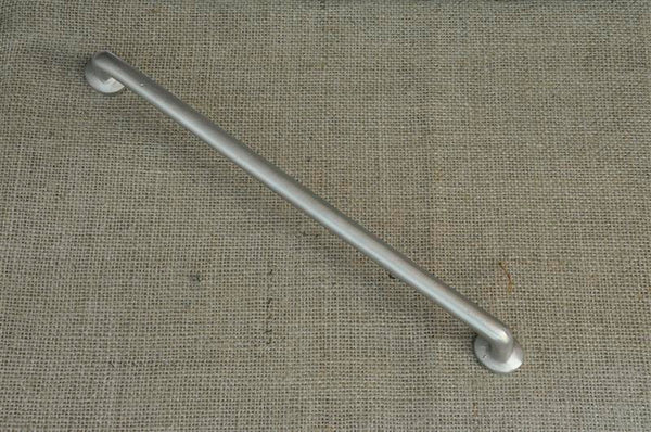 Giara-meubelgreep-C73-457-mm-h-o-h-glad-verouderd-zilver