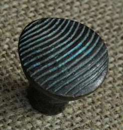 Giara-meubelknop-C60-rond-fijn-gestreept-30-mm-groen-brons