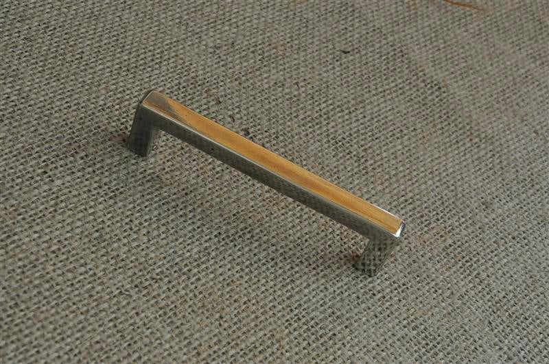 Giara-meubelgreep-MaQU-96-mm-h.o.h.-strak-wit-brons